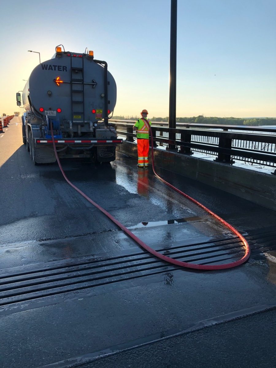 Bridge cleaning