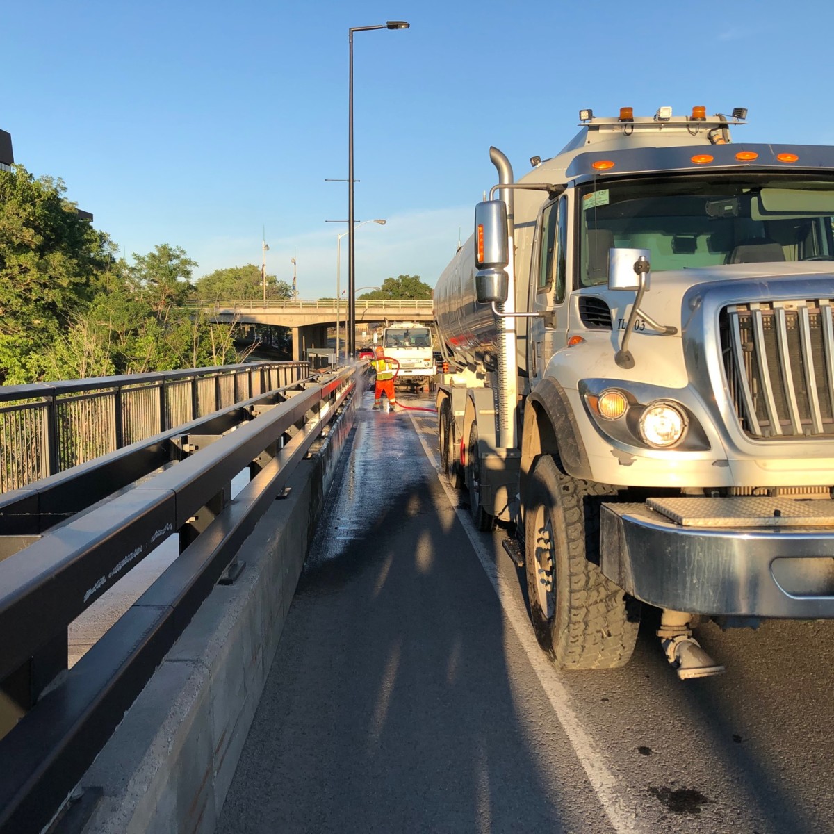 Bridge cleaning