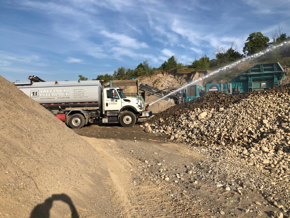 Dust suppression for quarries